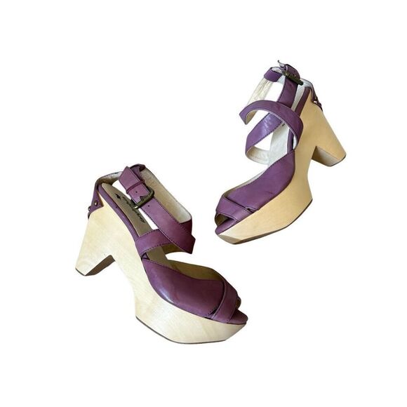 Farylrobin Anthropologie Chunky Wooden Heel Sandals size 9 Purple Leather - Picture 1 of 12
